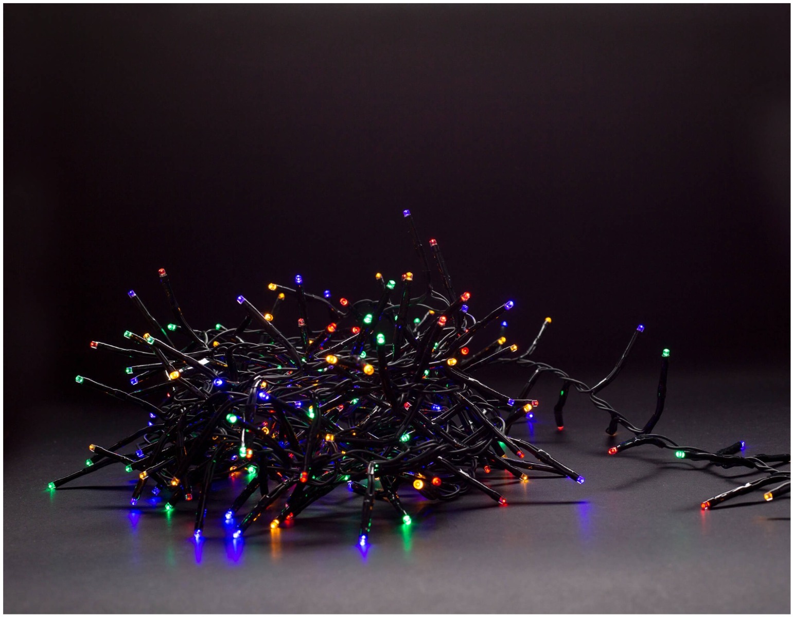 Entac Χριστουγεννιάτικα Λαμπάκια IP44 700 LED Ψείρες Πολύχρωμα 14m - Image 2